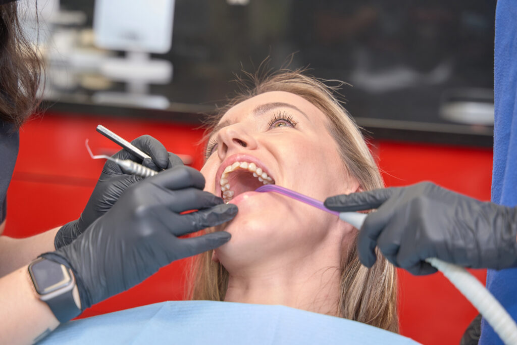what is dental scaling